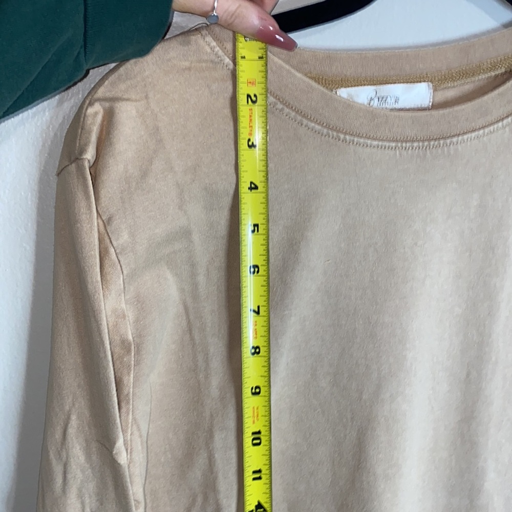 🪿Oversized Taupe Vintage Like Vinyl Mineral Wash Boyfriend Tee! - Picture 3 of 6